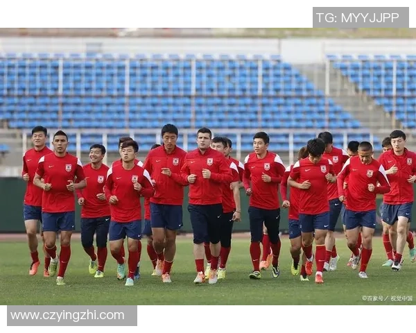 长春足球球星崛起之路探索：从本土英雄到中超舞台的闪耀之星