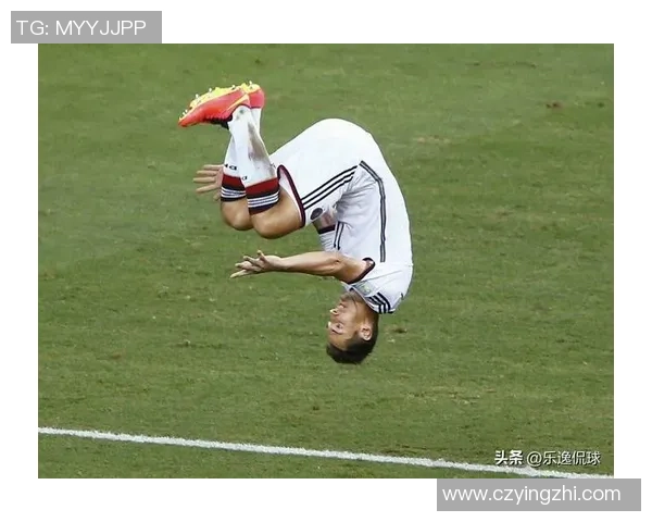 足球明星经典动作解析与实战技巧教学视频